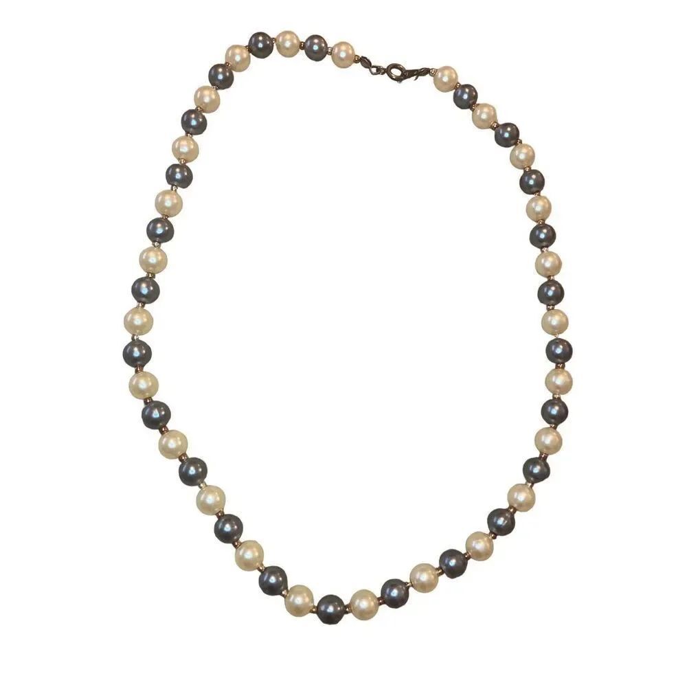 Avon Faux Pearl Pearlescent Necklace Chain Vintage 70s 80s 90s Jewelry Pendant